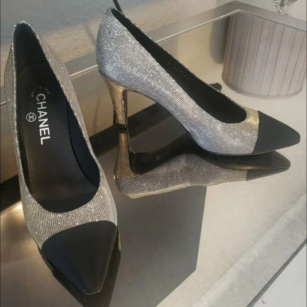 Chanel Sparkle Heels 38.5 GORGEOUS!!! RARE πππ - Picture 4 of 17